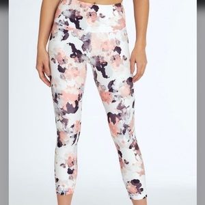 Balance Collection Desert Flower Abstract Leggings